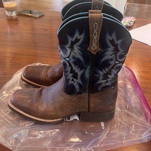 Girls ariat cowgirl boots